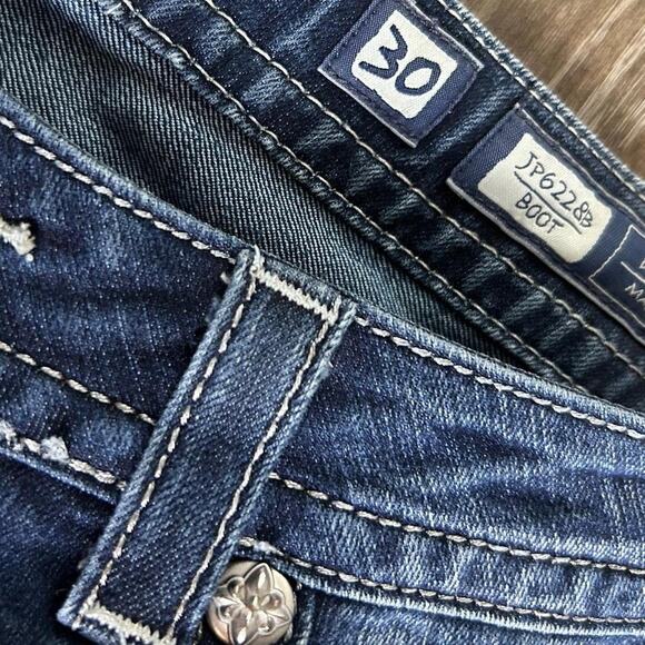 Miss Me Size 30x33 Navy Blue Bootcut Jeans with Embellished Pockets - Picture 3 of 7